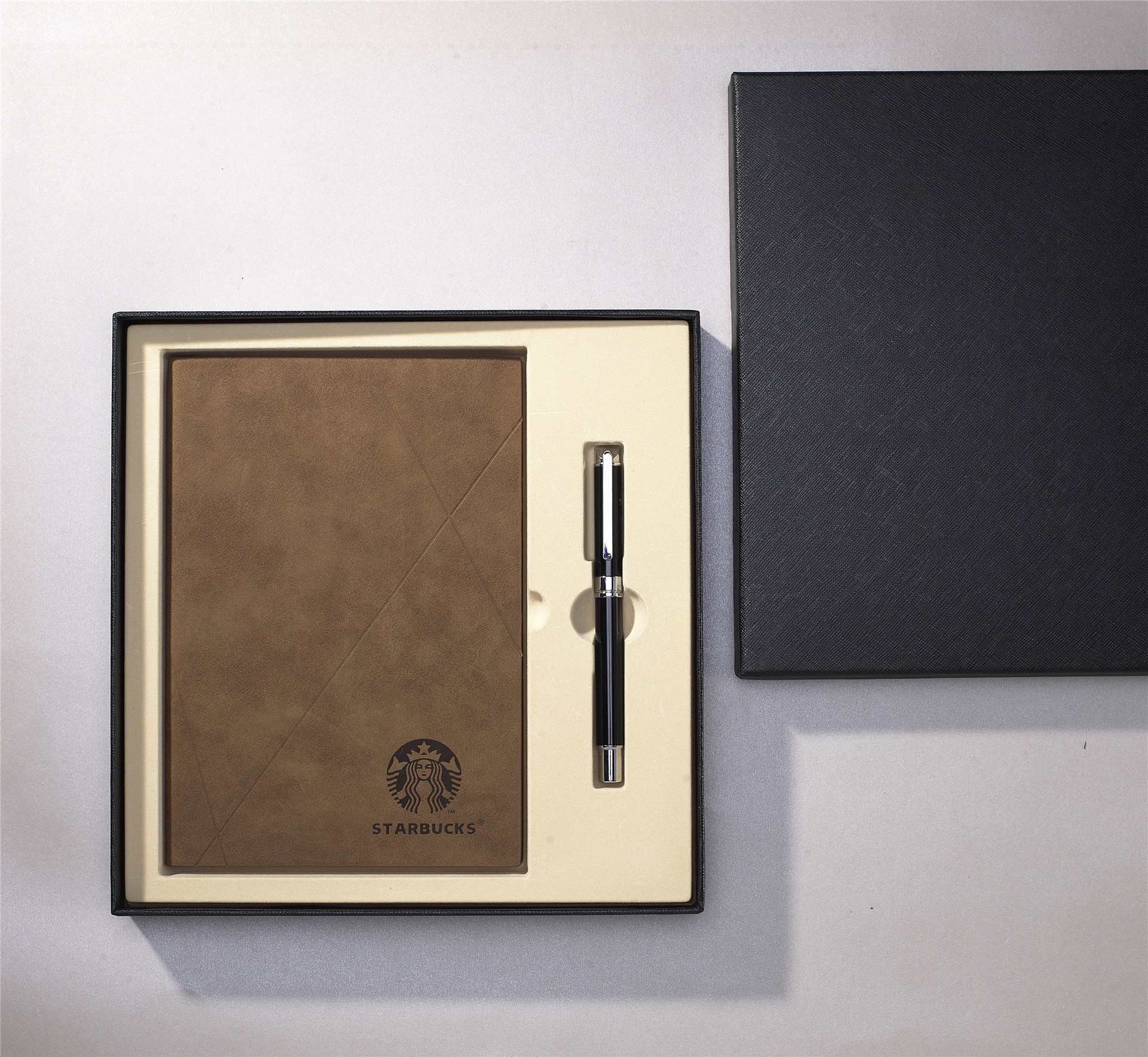 HET 两件套 棕色