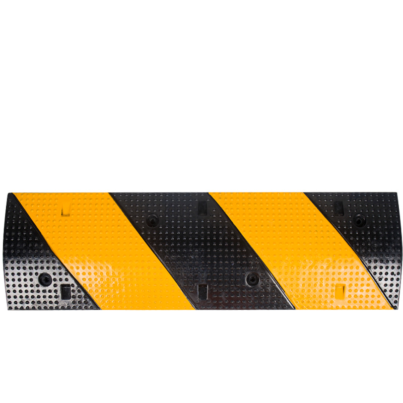 橡胶微型减速带 斜纹公路道路马路交通设施汽车缓冲带斜坡板