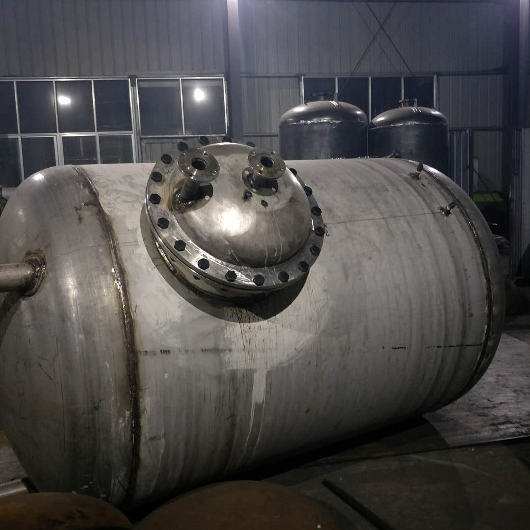 龙胜容积式换热器不锈钢换热器立式容积式换热器工厂发货