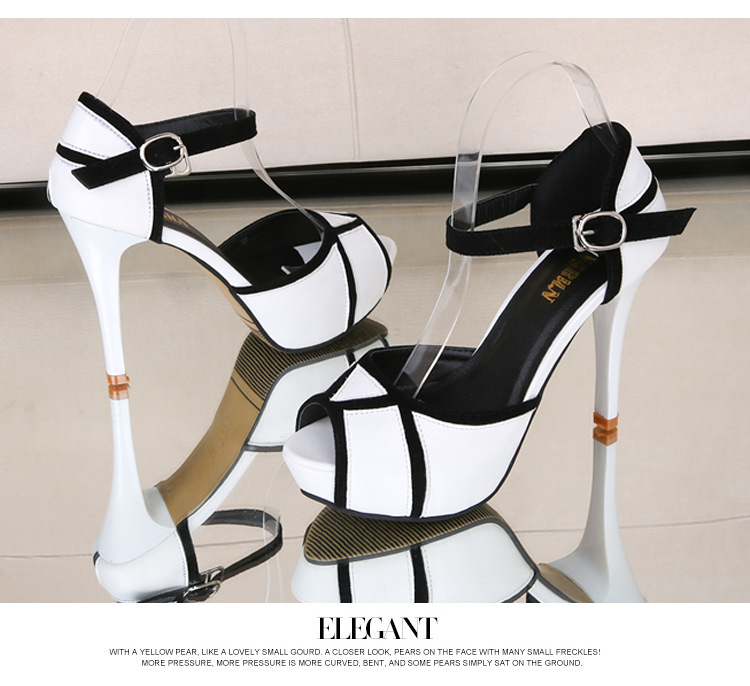 Chaussures été pour femme en Caoutchouc - Ref 3345922 Image 54