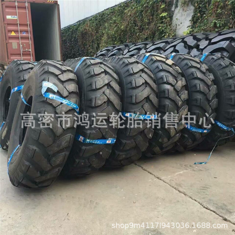 现货供应 18.00-24人字花纹压路机轮胎工程机械轮胎