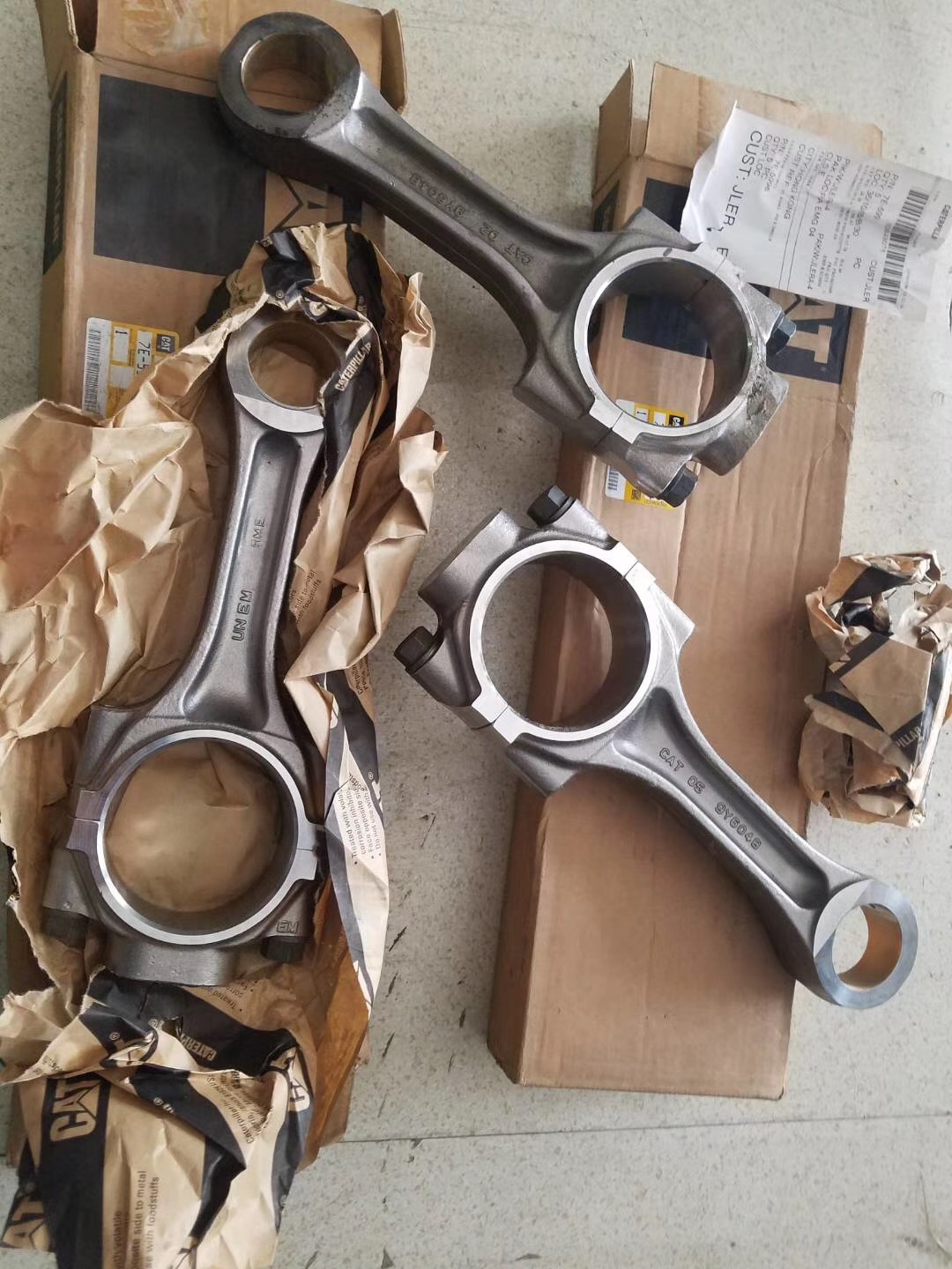 供应卡特彼勒35系列柴油发动机连杆144-0725