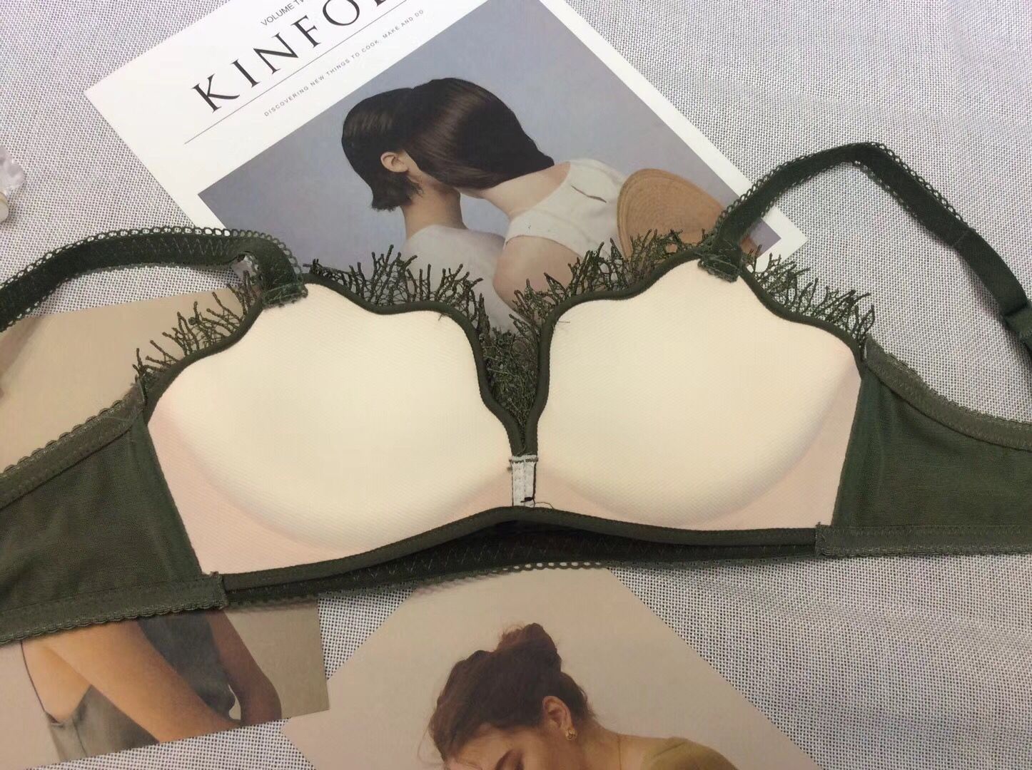 8993821B6E7B97FBE81EFBC1DAE4E4