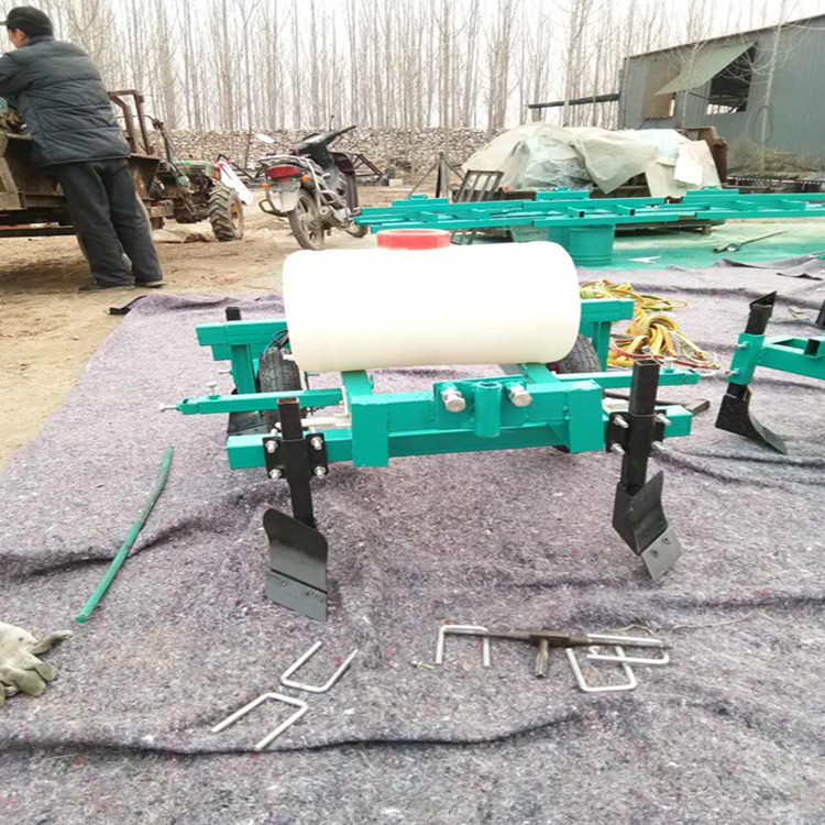 地膜机旋耕机配件四轮带动地膜机临沂