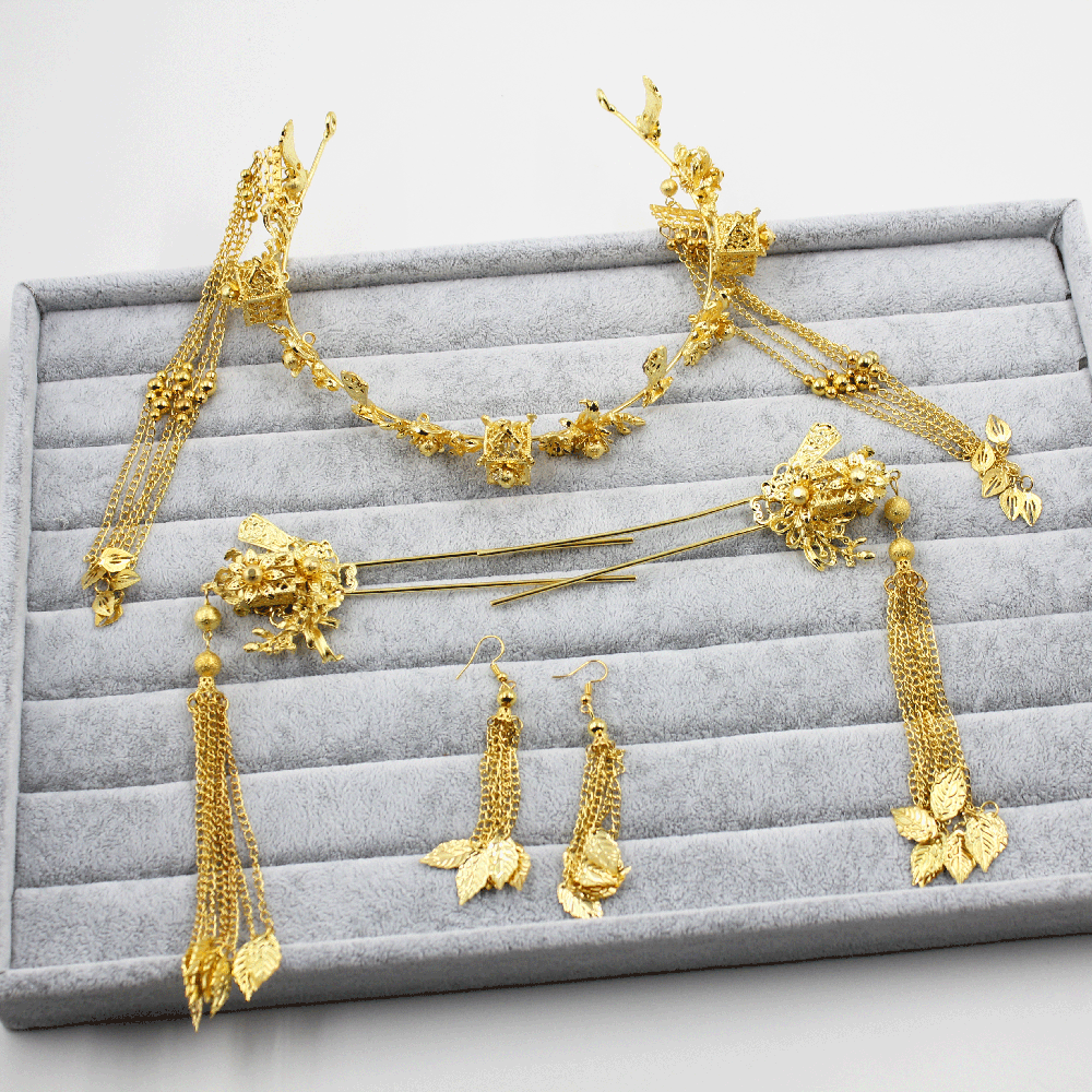 厂家直销金色古装凤冠新娘头饰 精致复古流苏秀禾服头饰 耳环套装