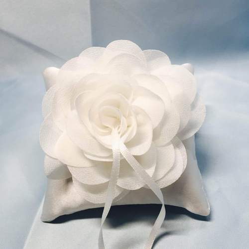 Original Handmade Ring Pillow, Lace Ring Pillow, 10*10cm Flower Ring Pillow, European and American Wedding Supplies, Bridesmaid Accessory