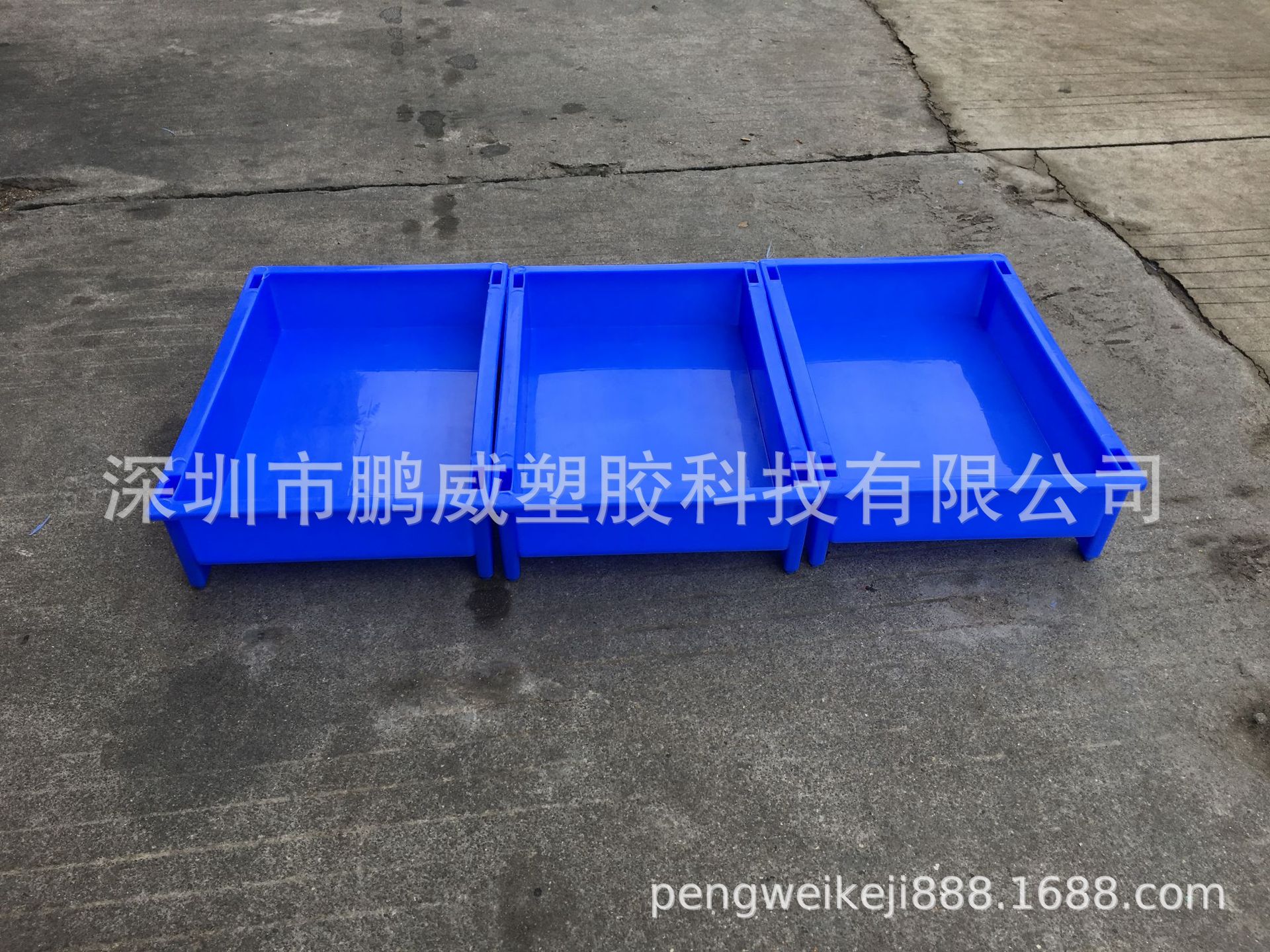 直销香港电池厂通用塑胶盒 电池盒 电池箱 塑料电池周转盒 可堆叠
