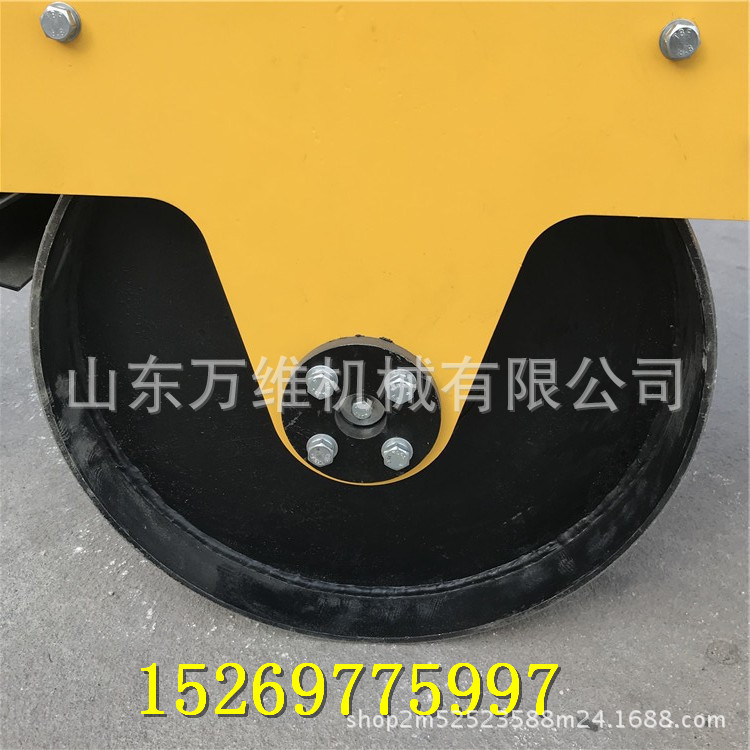 無縫鋼輪 不易塌陷.jpg