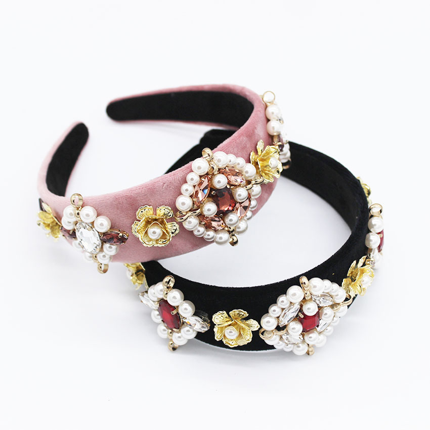 New Baroque New Pearl Headband Fashion Temperament Two-color Matching Iron Pearl Geometric Headband display picture 1