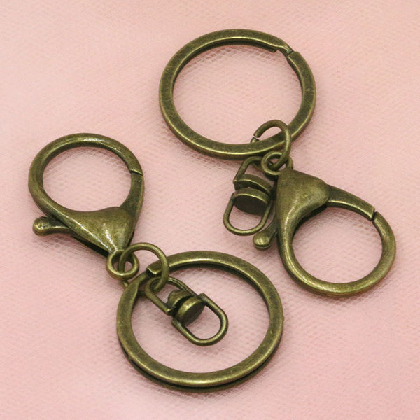retro keychain
