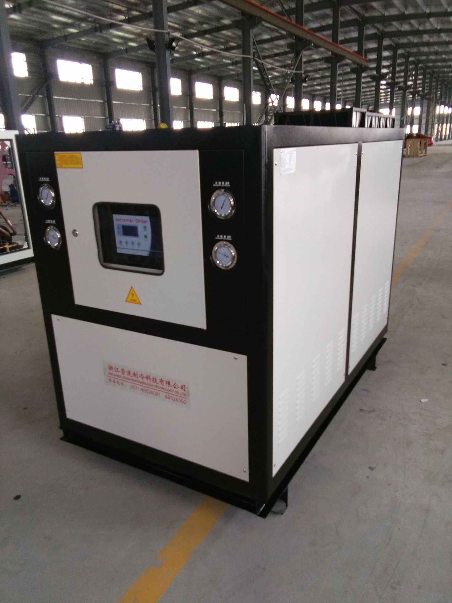 烟台低温冷水机零下30度冷水机组可根据客户要求定制
