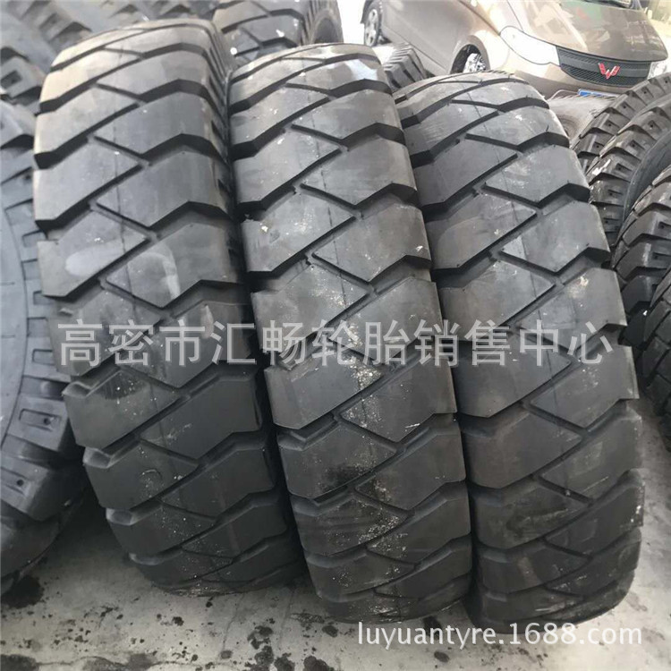 七周 14.00-20 轮胎 矿用轮胎 工程轮胎 14.00-20 轮胎