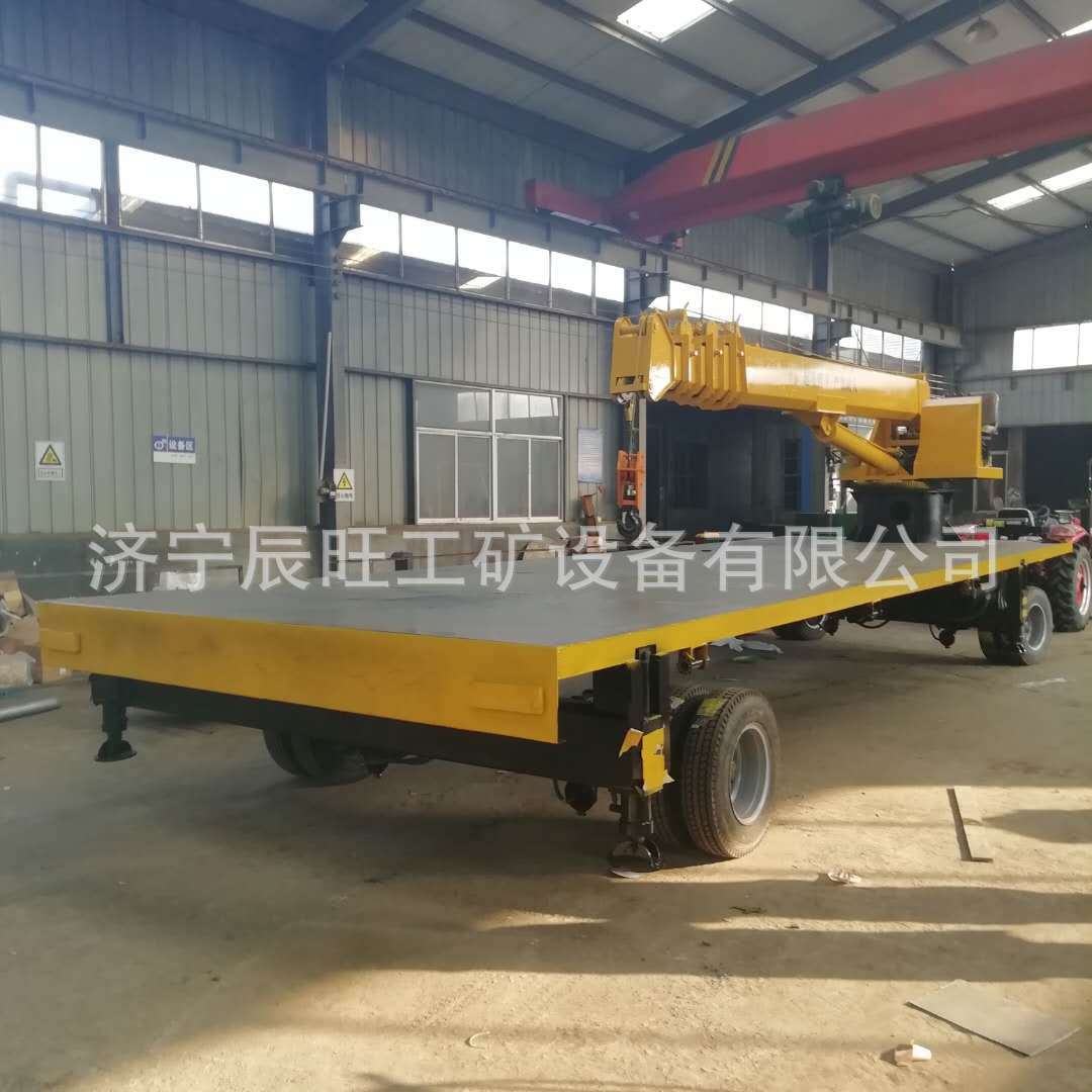 小型全新拖拉机随车吊厂 四轮拖拉机平板随车吊 拉树平板随车吊