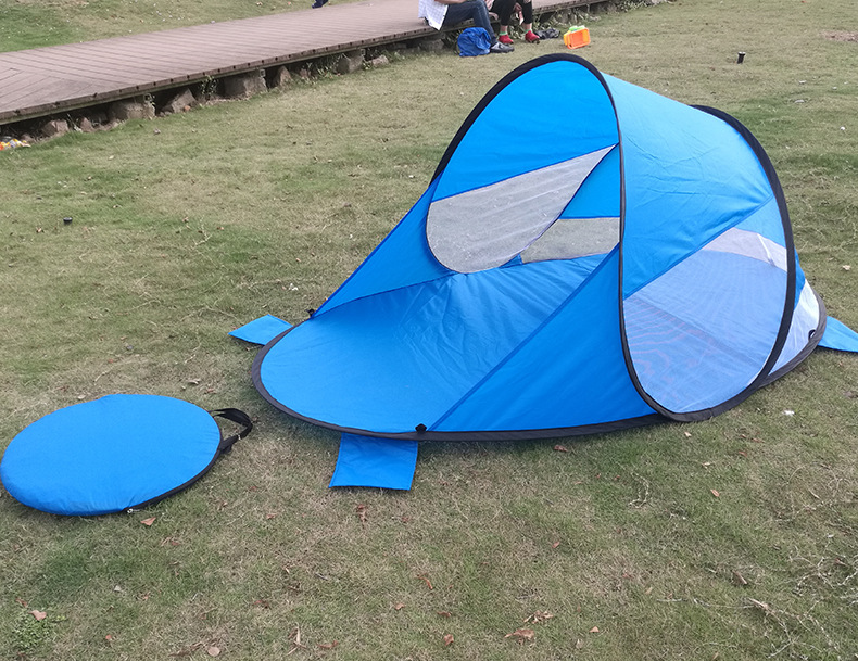 Beach Tent Image 6