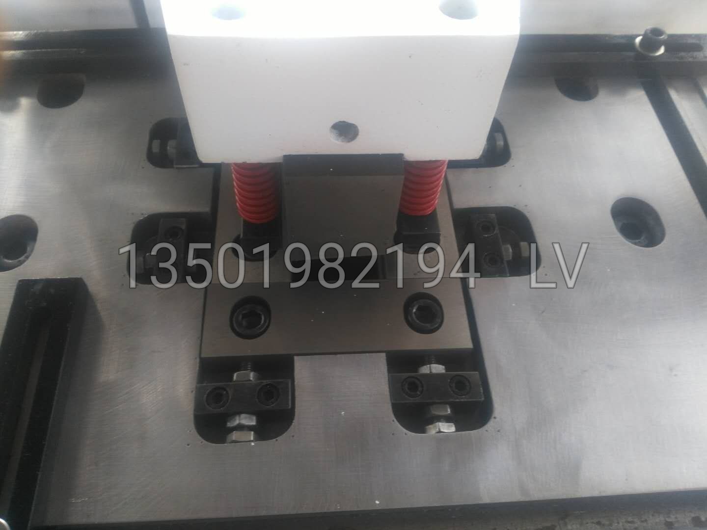 江西育新环境冲孔凹槽6