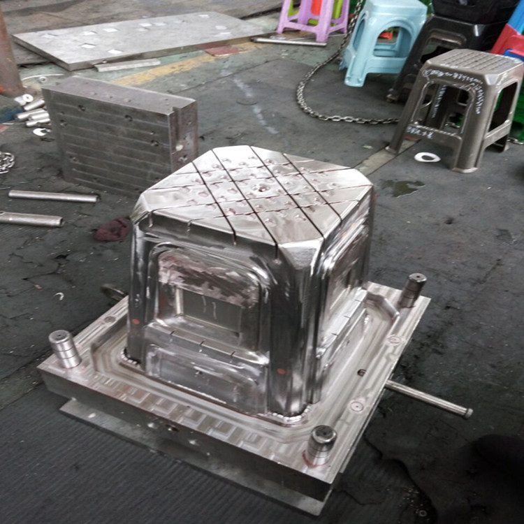 7B9199BBC89A4125CA2B71107F8C0E