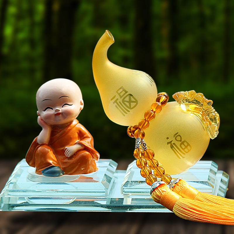 厂家批发树脂小和尚公仔水晶平安葫芦香水座香薰除异味 汽车摆件|ru