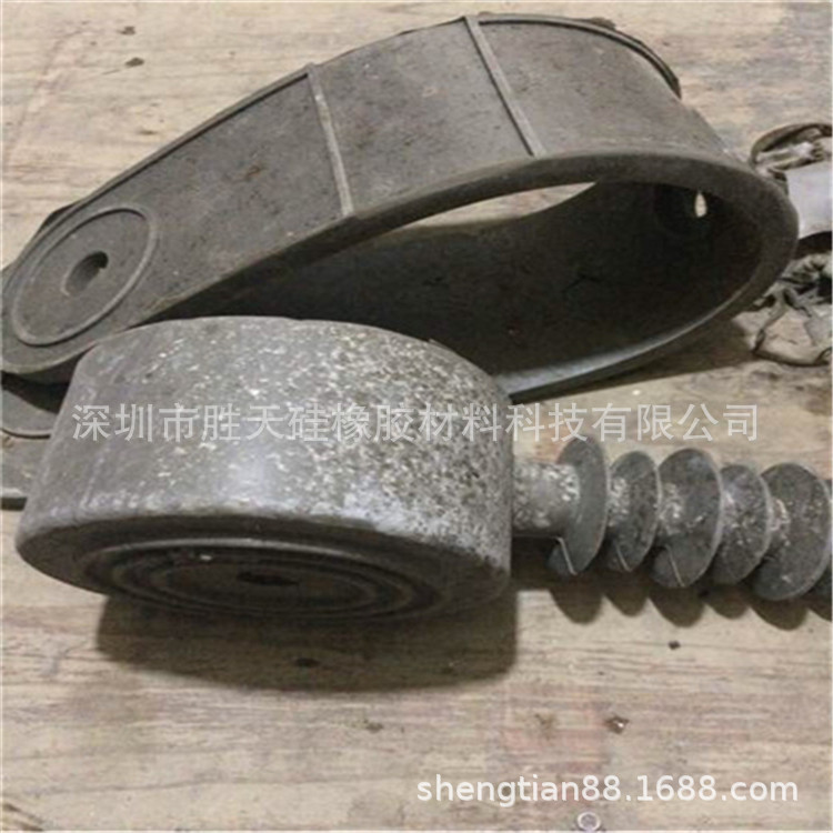 回收成品存放硅胶，不良品废硅胶回收。废弃硅胶好的处理方式