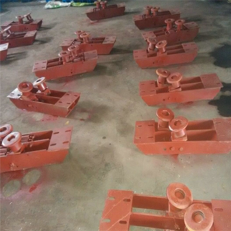 山东远大供应 托绳轮组 组合压绳轮组 组合拐弯装置