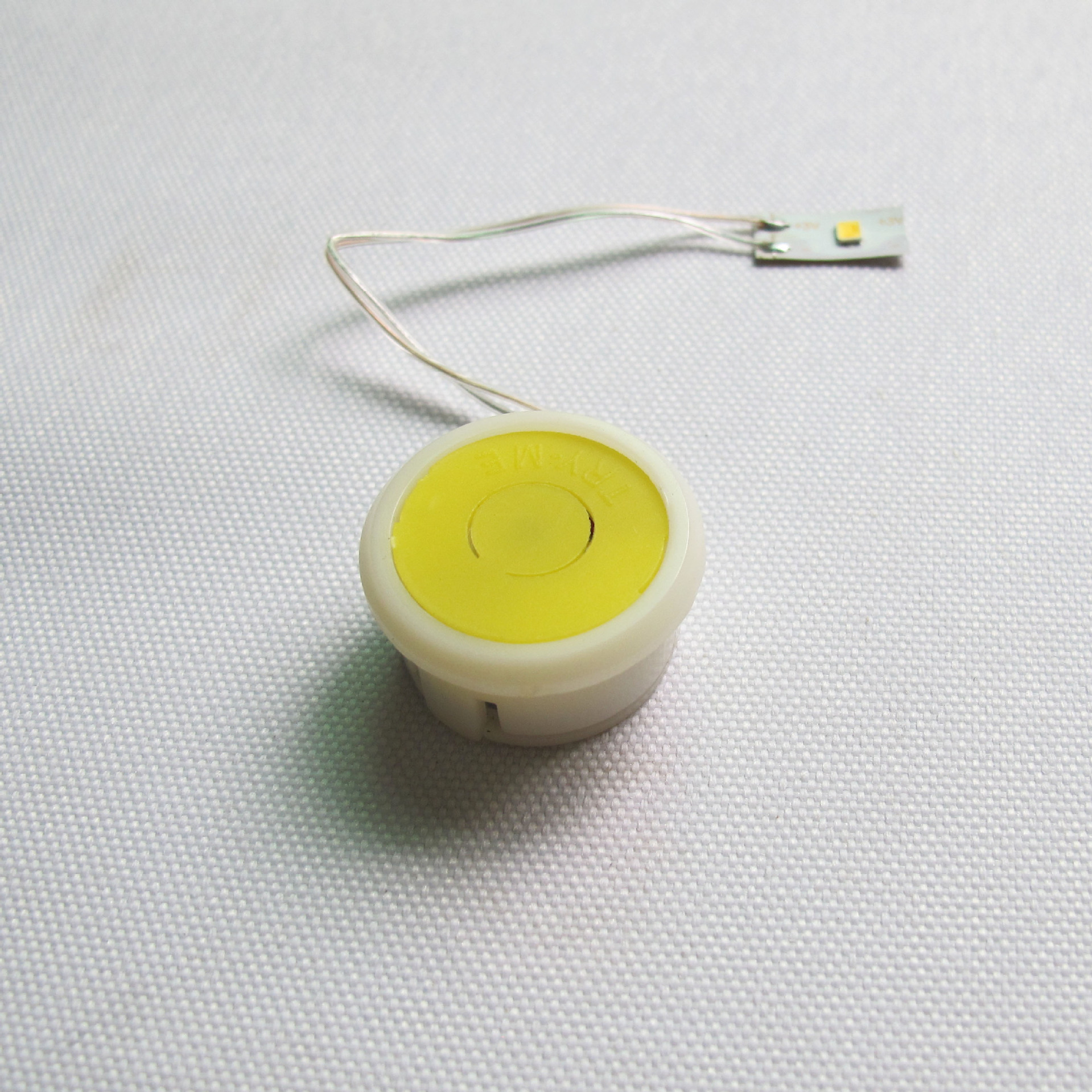 带功能触发闪亮灭LED灯电池盒 ON/OFF控制展示灯 TRY ME触发开关