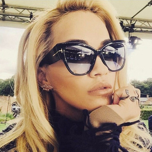 Cross-border supply 2018 Western and Eastern T-frame trendy sunglasses Fashion lady sunglasses 9778 sun glasses