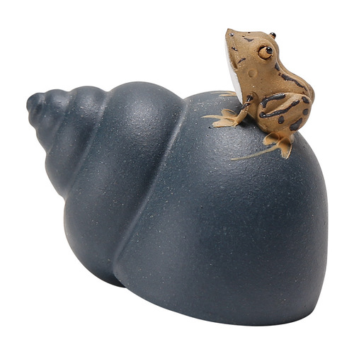 Factory direct sales snail hand-sprayed purple sand small tea pet mini ornaments handle piece can be used to grow tea and play tea ceremony accessories