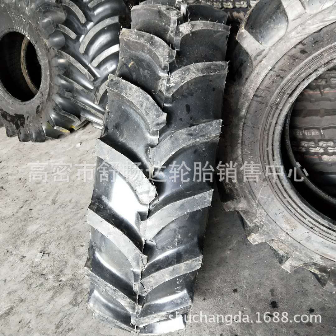 现货供应14.9-28拖拉机轮胎 人字花纹 农用机械轮胎