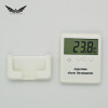 Aquarium, thermometer, electronic alarm, temperature measurement