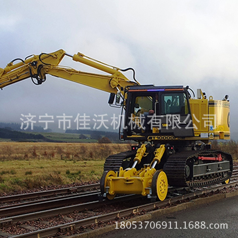 多功能铁路挖机 公铁两用挖掘机 公铁两用轮式履带式