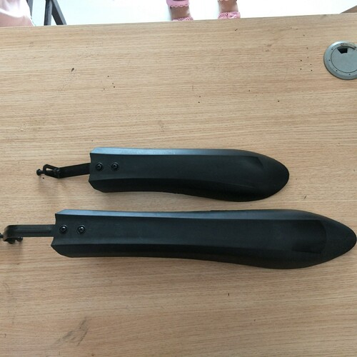 Bicycle mudguard, bicycle mudguard, mountain bike, extended and widened mud guard, quick-release universal bicycle accessories