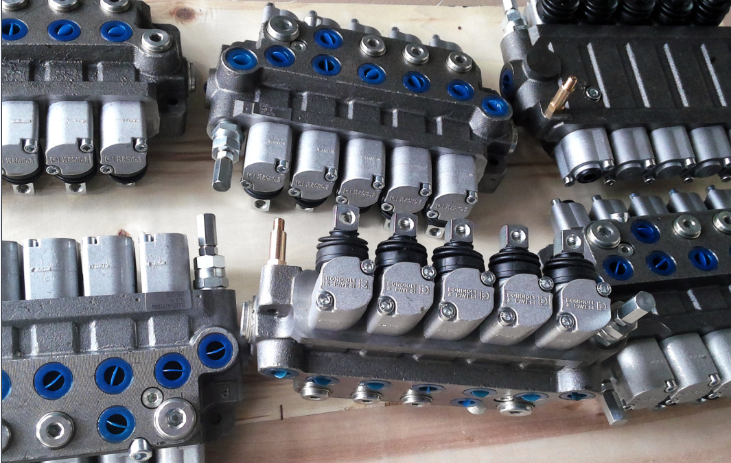 供应BONDIOLI/DN DNC65 75  120  130 多路阀