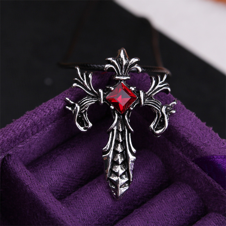 Gothic minimalistischer Schmuck Persönlichkeit rot geometrischer Titanstahl-Anhänger dominantes Kreuz Herrenhalskette_voghion.com