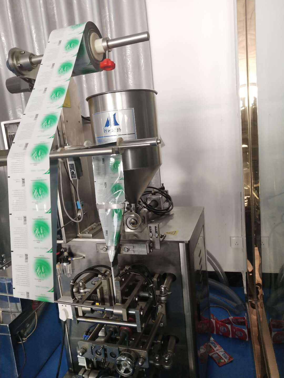 ����ֱ��ȫ�Զ���ʽ��װ��С����װ�豸��ʽ��װ����������