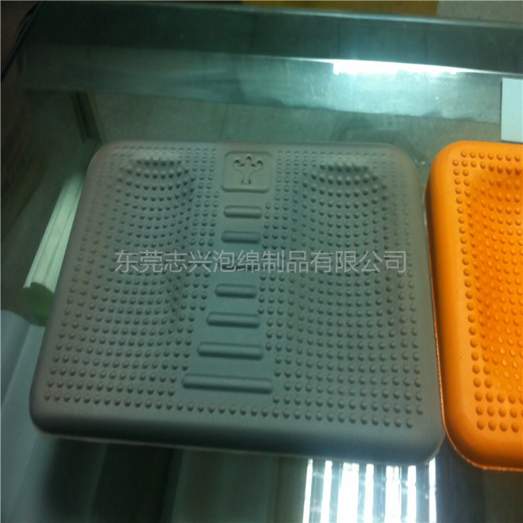 加工EVA热压护膝 EVA包装盒成型EVA热压泡棉包装内衬热压批发