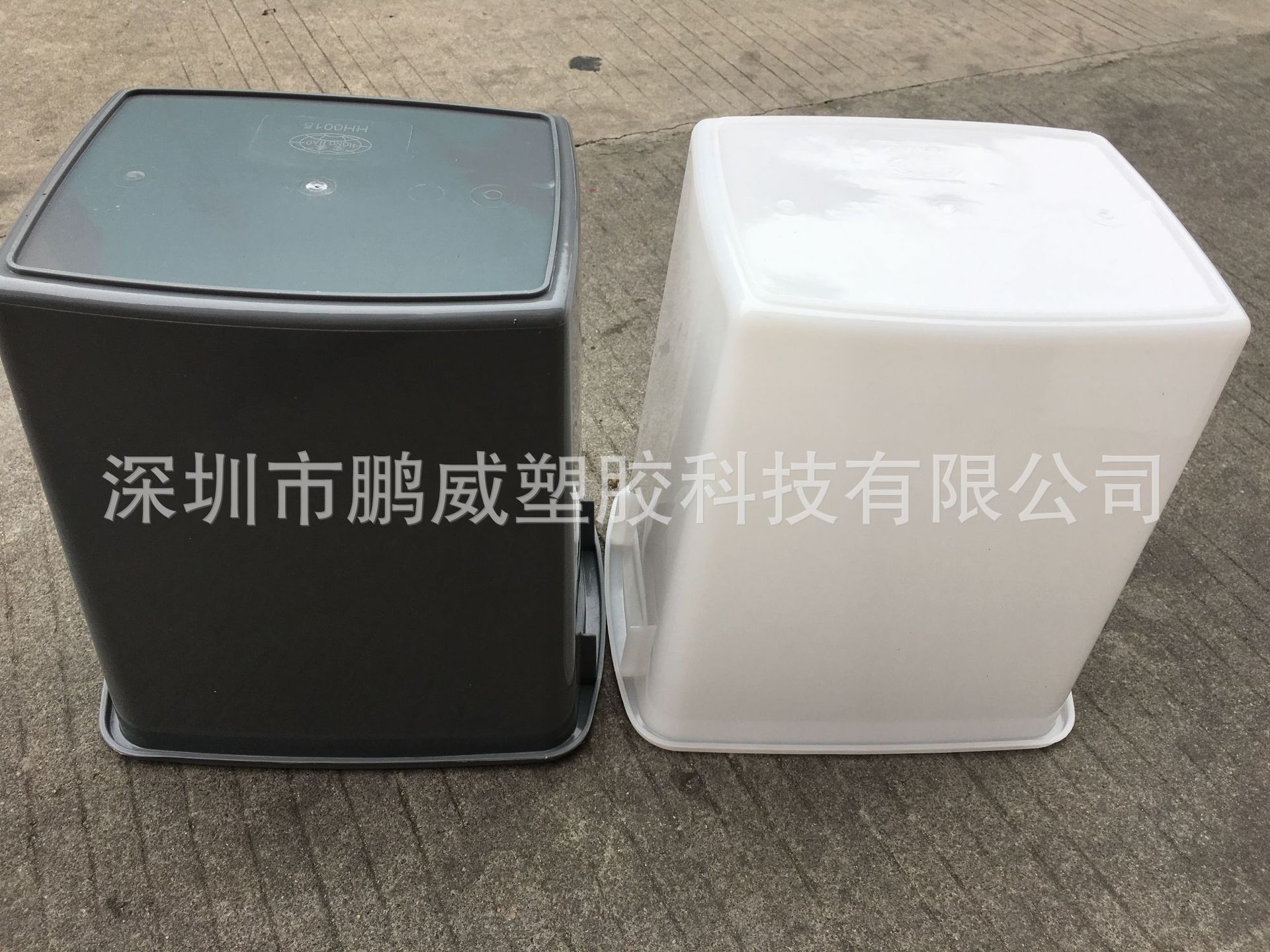 大量库存畅销湖南养老院13升垃圾桶 灰色白色简约垃圾套袋收纳桶