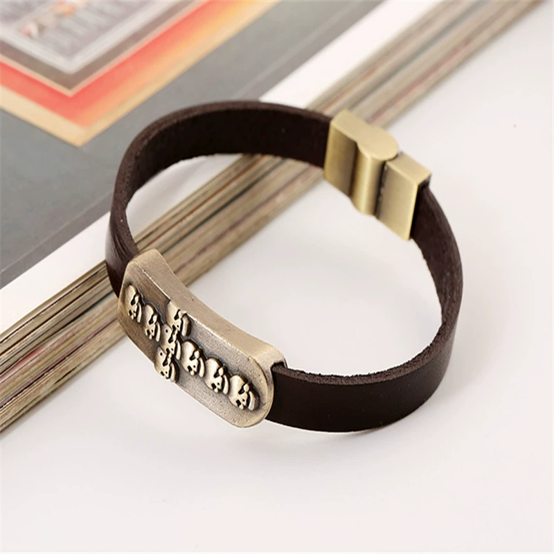 Стильная металлическая кожаная bracelet?