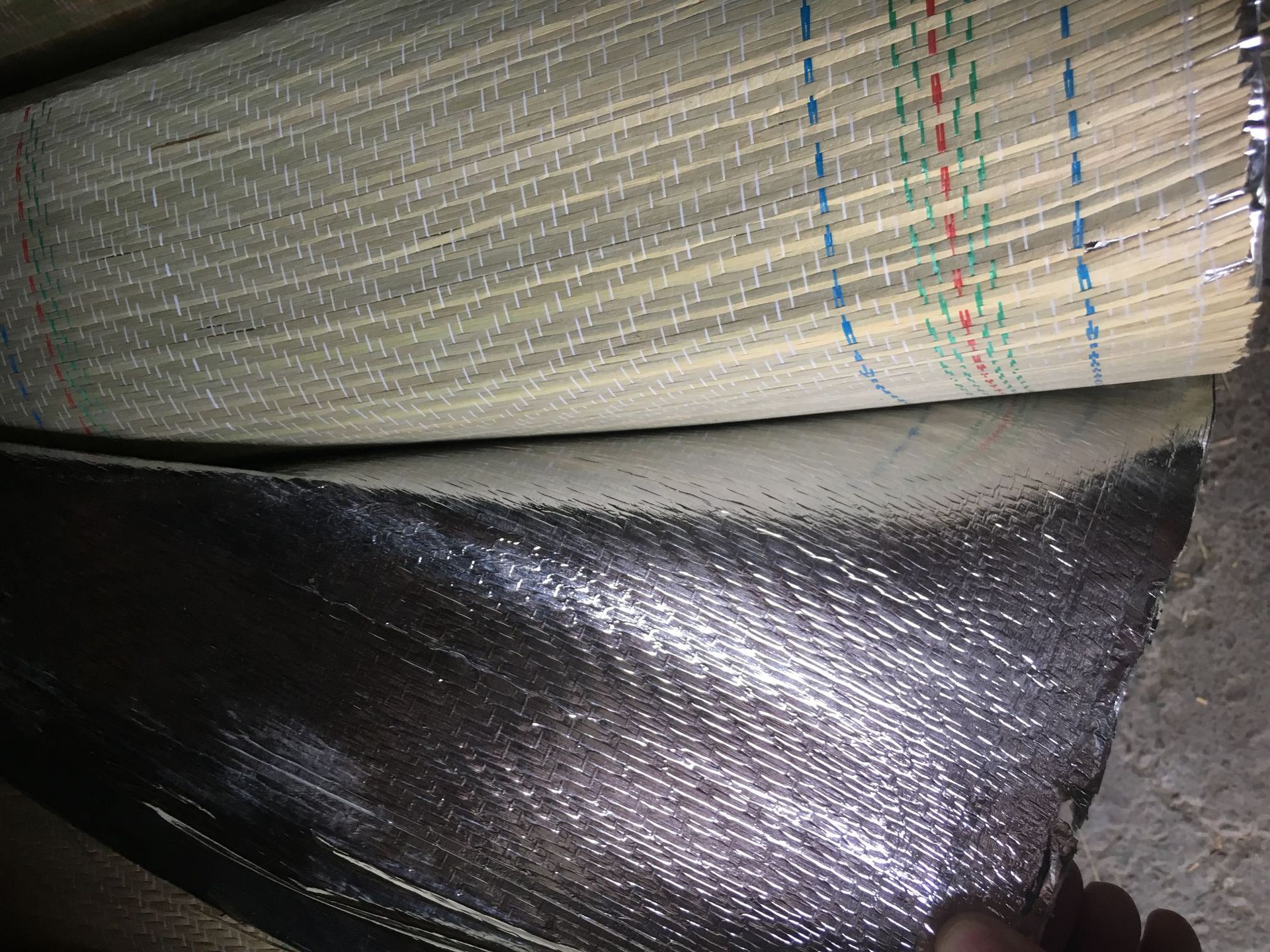 夏季草席沙滩席密经席复膜反光清凉席酒店拖鞋材料外贸草席