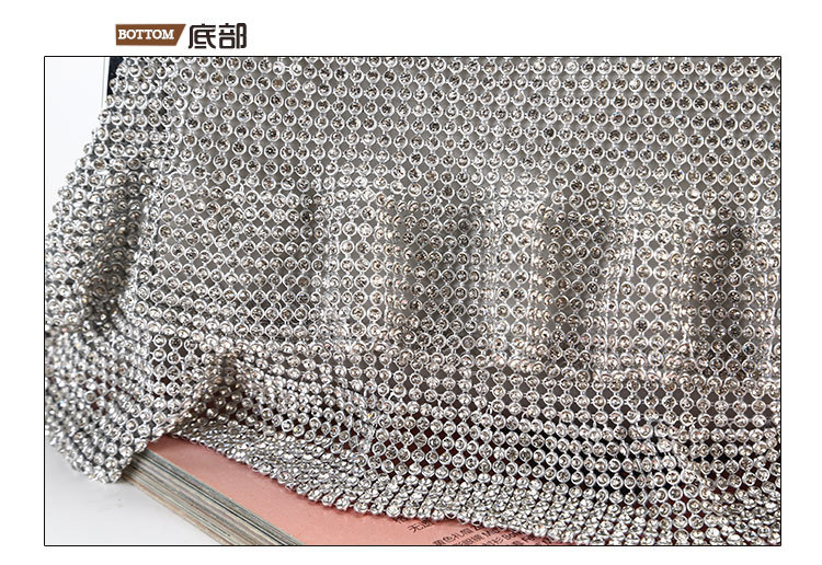 Sac De Dîner Créatif Clouté De Diamants Sac De Soirée Fait Main Pochette En Strass display picture 6