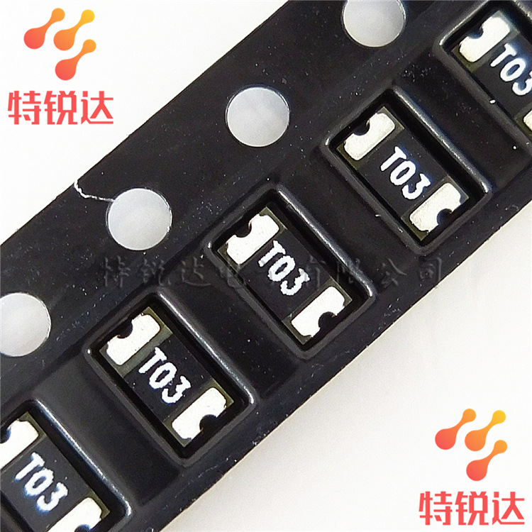 SMD1206P035TF 0.35A 丝印：T03 贴片PTC自恢复保险丝 全新现货