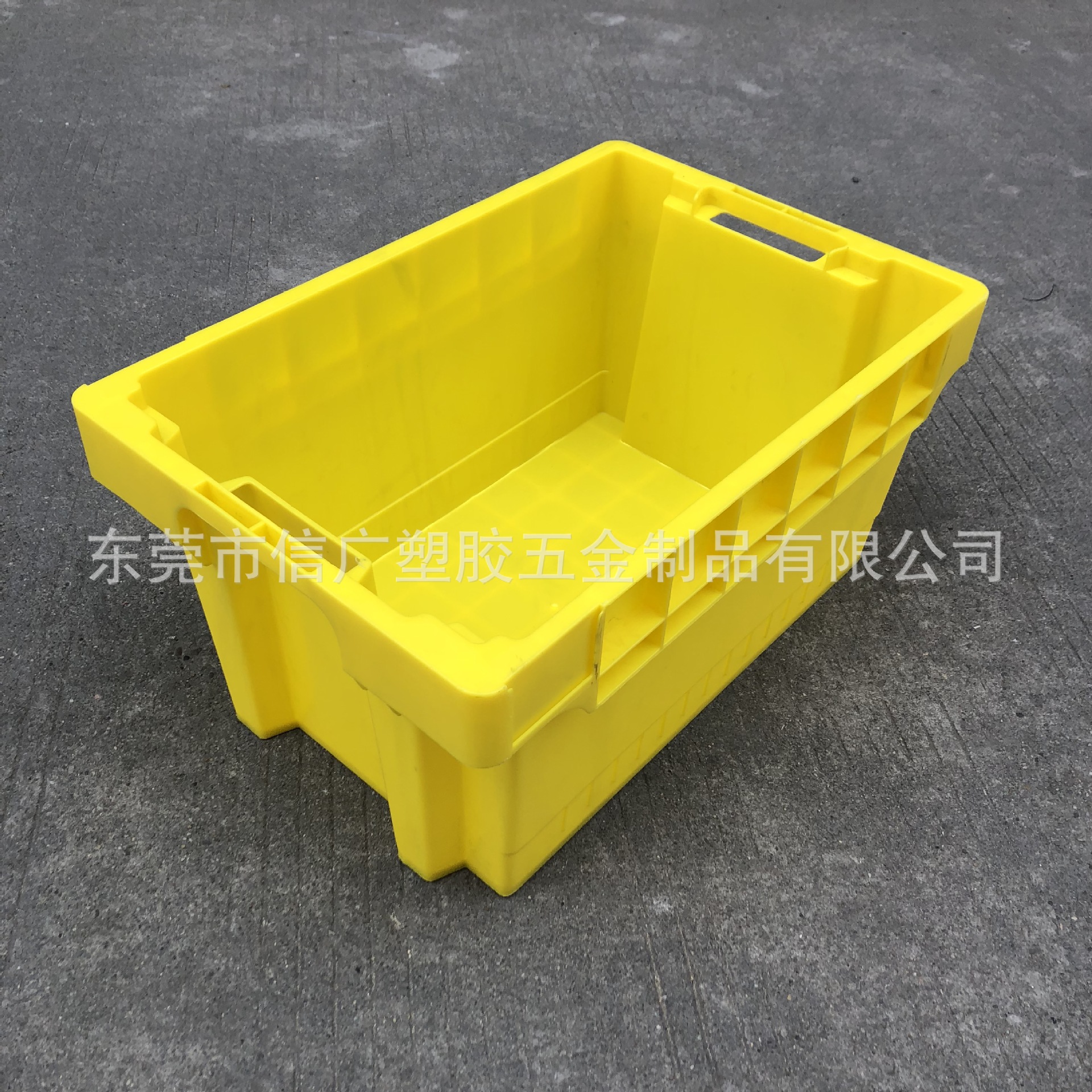 供应出口塑胶物流箱 多用途周转储物箱 厂家直销猪肉箱套叠框