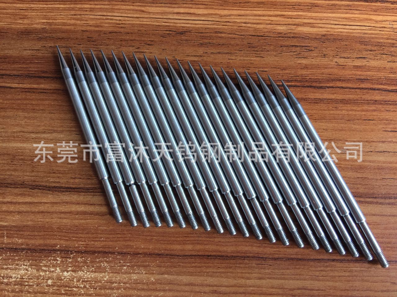 厂家直销 无磁钨钢冲头 打孔钨钢冲针冲头模具材料 冲压钨钢模具