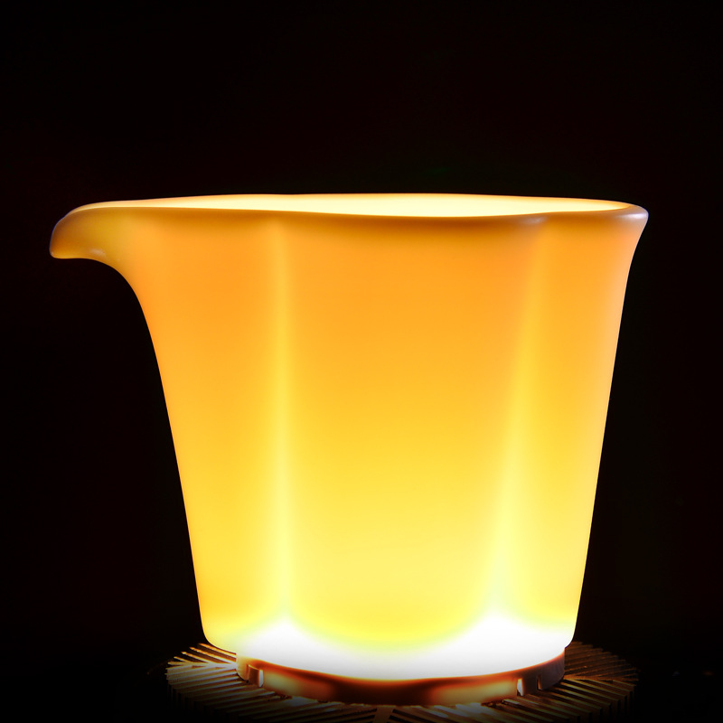 Winjiang Dehua porcelana blanca taza masculina de porcelana de jade taza justa juego de té de Kung Fu juego de té hecho a mano resistente al calor engrosada té mar