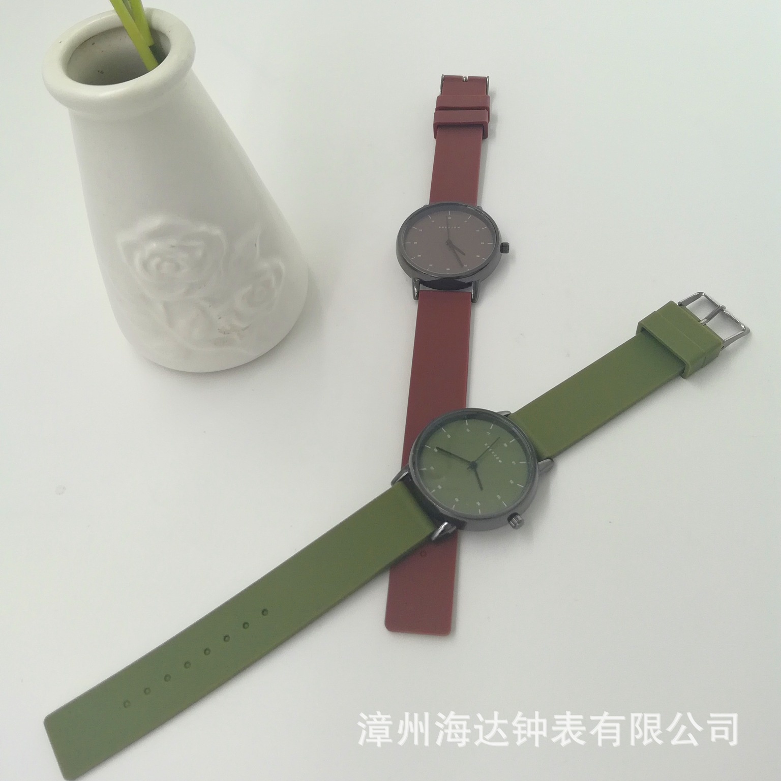 silicone women's watch for men and women