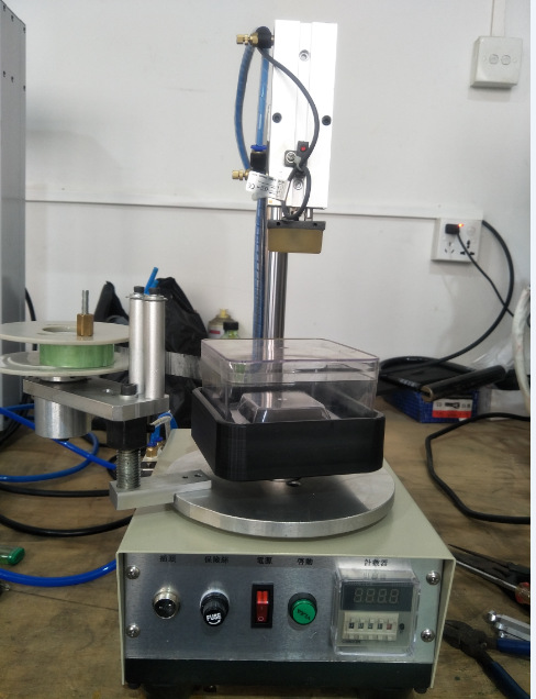 TM-1000RS变压器外围胶带半自动包胶机带气缸压料食品盒子打包机