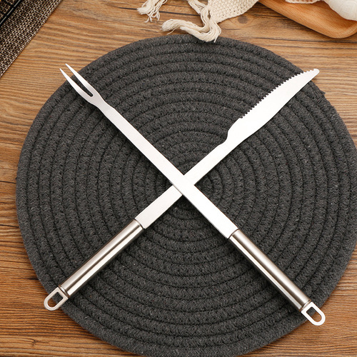 Stainless steel barbecue knife and fork set flat handle round handle extended handle barbecue fork roast lamb leg knife and fork western food knife and fork wholesale