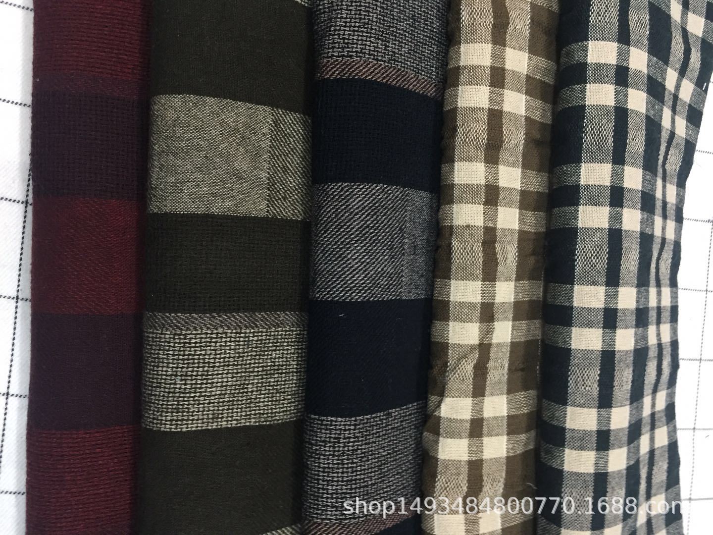 秋冬款色织格子布条子布衬衫面料条子民族风面料现货供应厂家直销