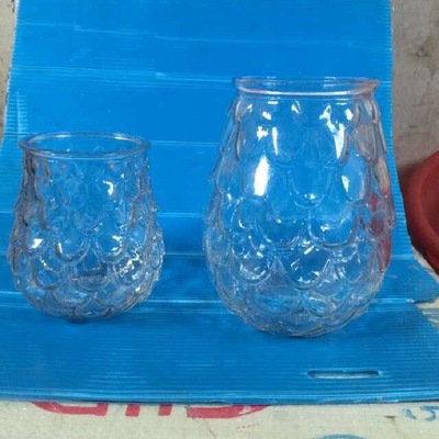 徐州玻璃厂生产供应玻璃罐蜡烛罐 加工定制烛台定做雕花玻璃器皿