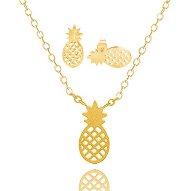 Commerce Extérieur Collier Vente Chaude En Europe Et Amérique Fruits Ananas Pendentif Collier Et Boucle D'oreille Costume Creux Ananas Stud Boucles D'oreilles display picture 7