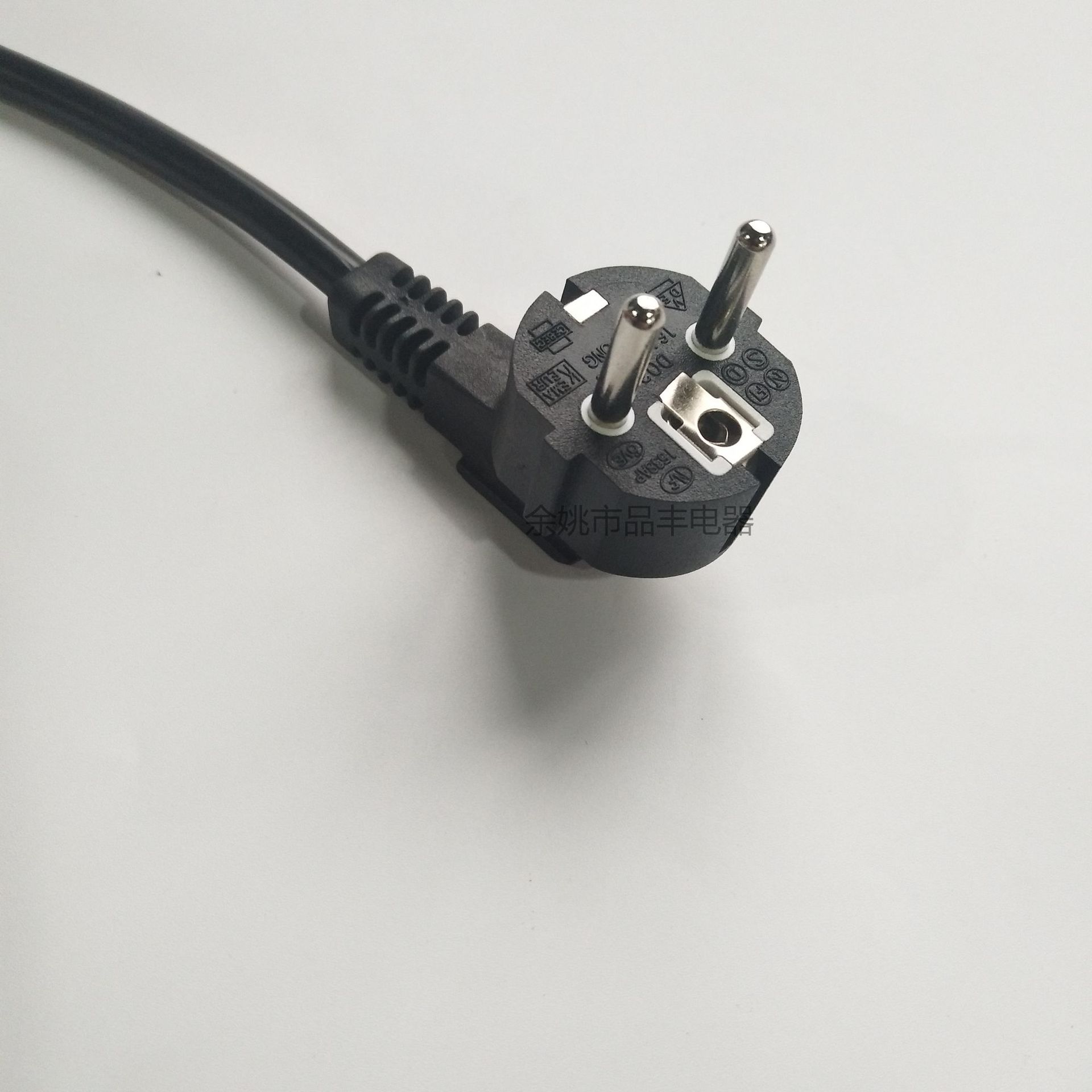 供应欧洲烟斗式插头电源线  欧规三芯电源线