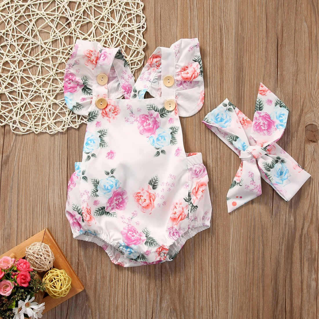 Infant Leisure Trend Cute Little Floral Triangle Romper Two-piece Girl Explosive Climbing Clothes